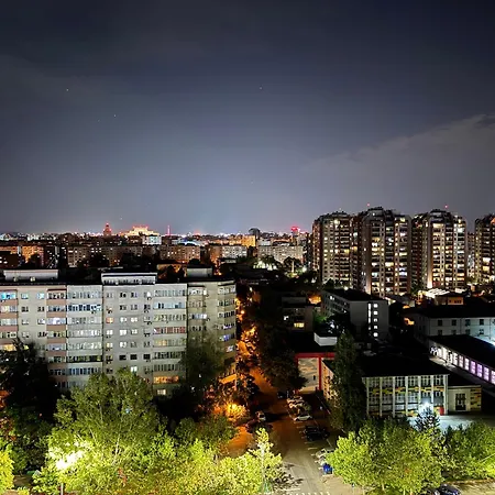 Panoramic View Cozy Near Center Apartment *