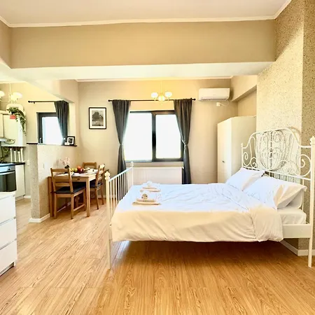 Panoramic View Cozy Near Center Appartement