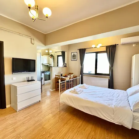 Panoramic View Cozy Near Center Bucharest