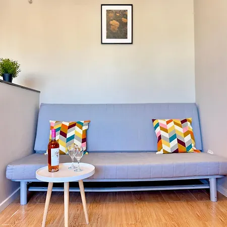 Panoramic View Cozy Near Center Bucarest