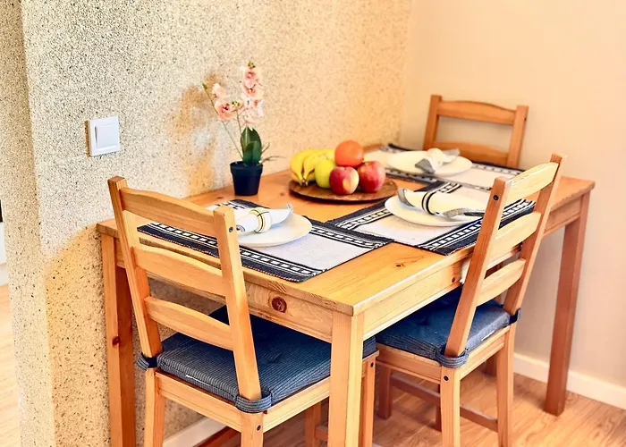 Апартаменти Panoramic View Cozy Near Center Бухарест