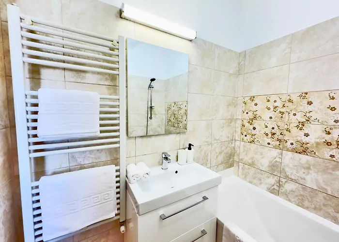 Panoramic View Cozy Near Center * Bucarest